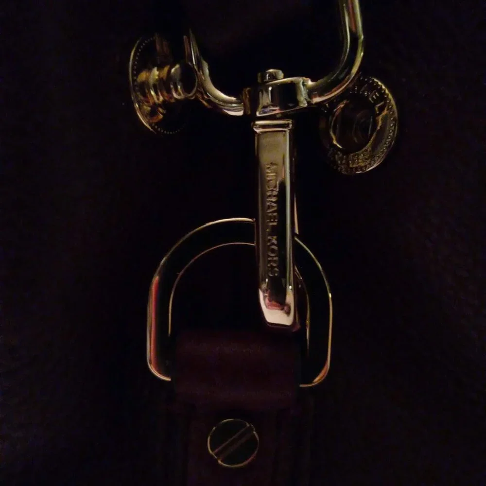 Michael Kors Astrid Claret Large Leather Satchel - Picture 12 of 15